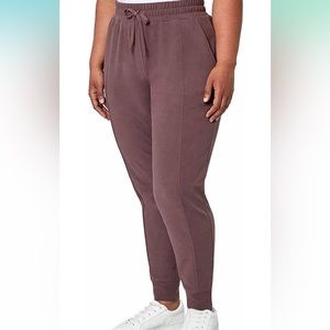 Mondetta joggers, Size M